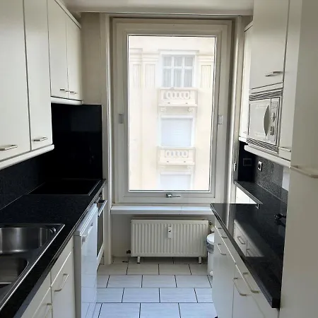 Bel Air - Stylish And Spacious With Stunning Sea View T27 아파트 오스텐드